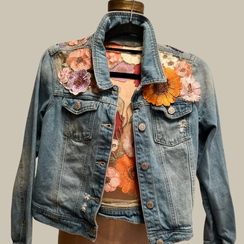 FLOWERED JEAN JACKET